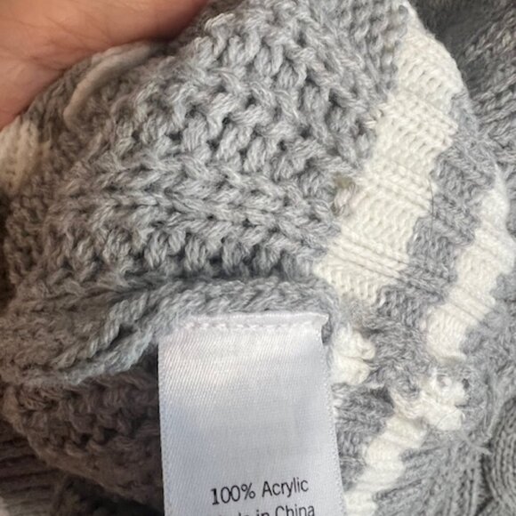 So Juniors Grey Cardigan Sweater XS - Picture 5 of 7